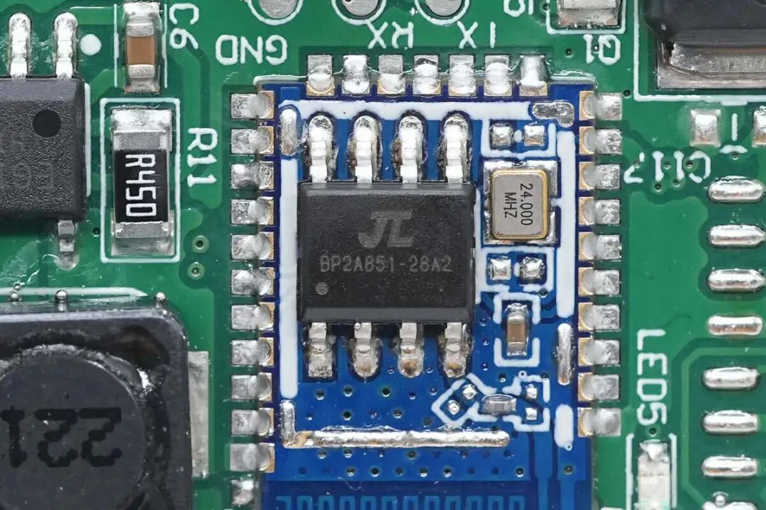 1758352813923418.jpg 1758352813923418.jpg