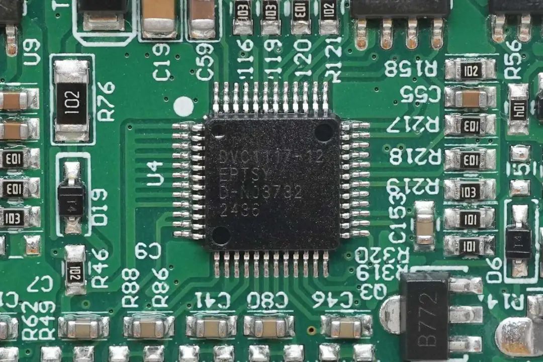 1758353046578304.jpg 1758353046578304.jpg