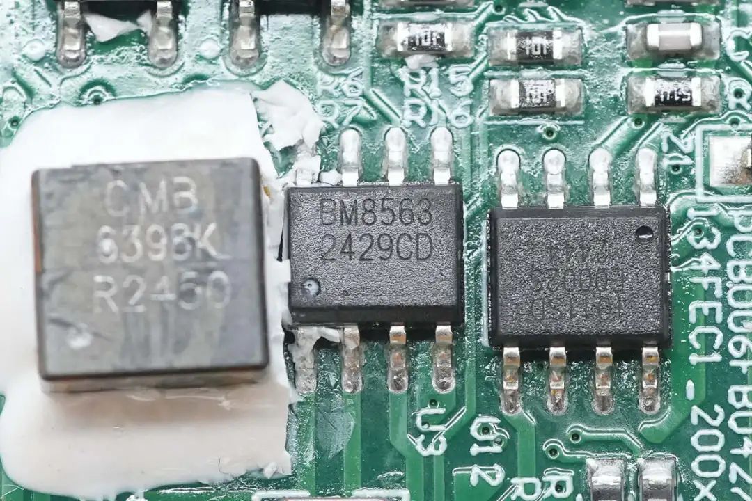 1758353046851771.jpg 1758353046851771.jpg